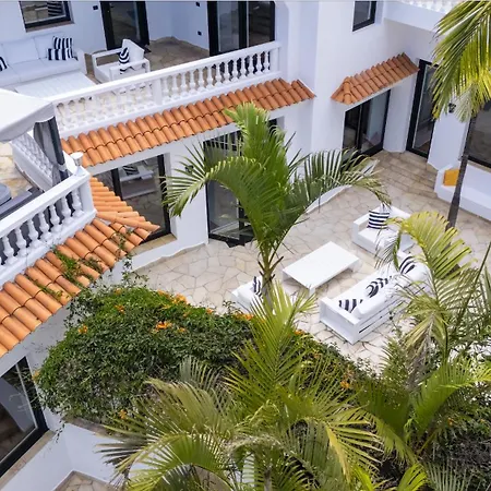 San Benito. Vivienda De Lujo Con Piscina Privada 洛斯雷尔雷赫斯