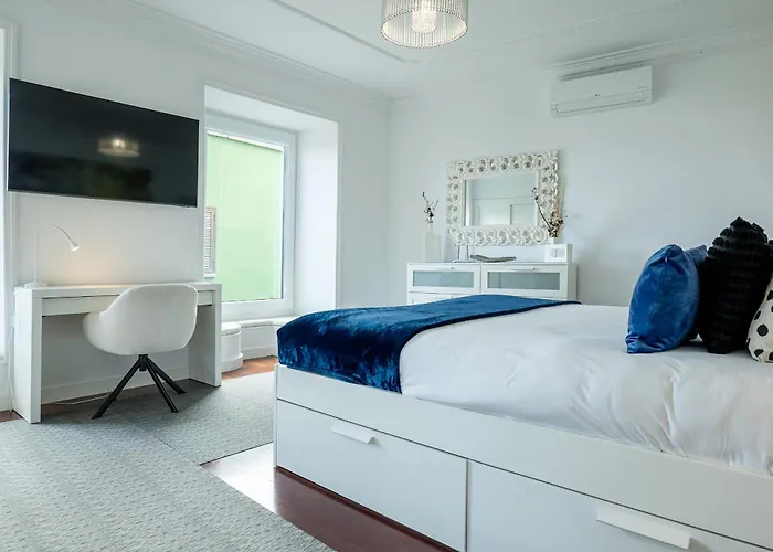 San Benito. Vivienda De Lujo Con Piscina Privada Villa