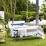 San Benito. Vivienda De Lujo Con Piscina Privada Villa