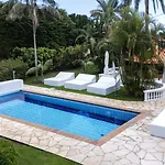 San Benito. Vivienda De Lujo Con Piscina Privada
