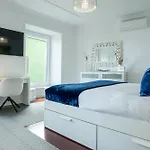 San Benito. Vivienda De Lujo Con Piscina Privada Villa