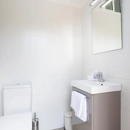 ヴィラ San Benito. Vivienda De Lujo Con Piscina Privada ロス・レアレホス