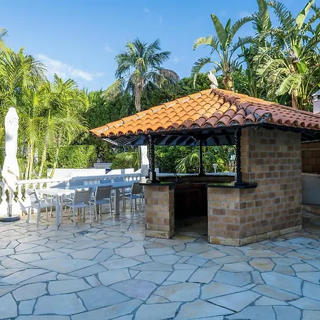 ヴィラ San Benito. Vivienda De Lujo Con Piscina Privada