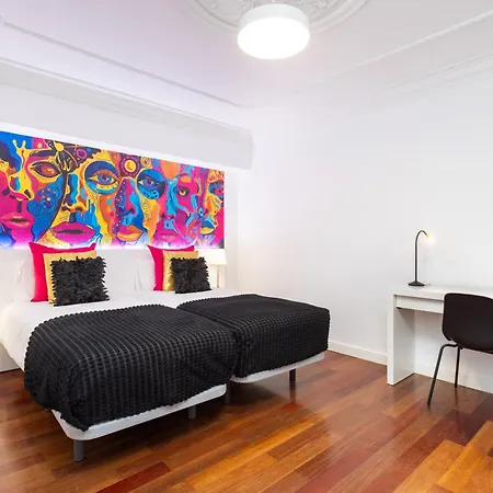 ヴィラ San Benito. Vivienda De Lujo Con Piscina Privada ロス・レアレホス