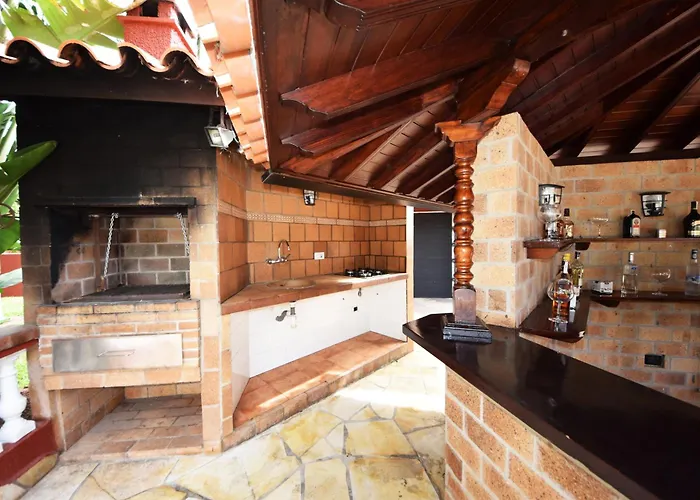 San Benito. Vivienda De Lujo Con Piscina Privada Los Realejos